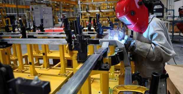 Sin repuntar; la actividad industrial cayó 2,9 por ciento en octubre