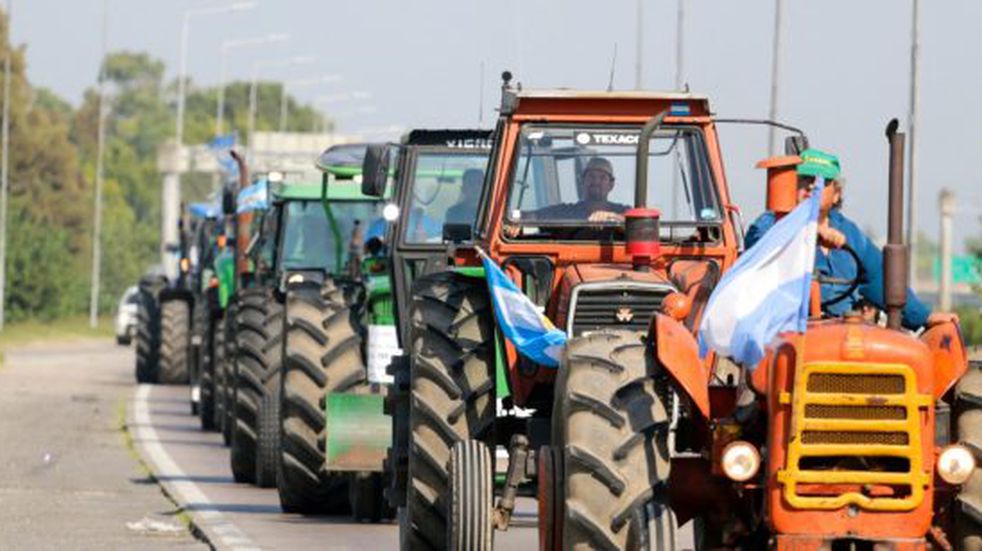 La Mesa de Enlace dio por finalizado el paro del campo y aseguró que el Gobierno cometió un “error visible”