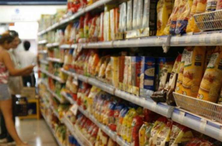 Los analistas privados prevén una inflación mayor al 45 por ciento en 2021