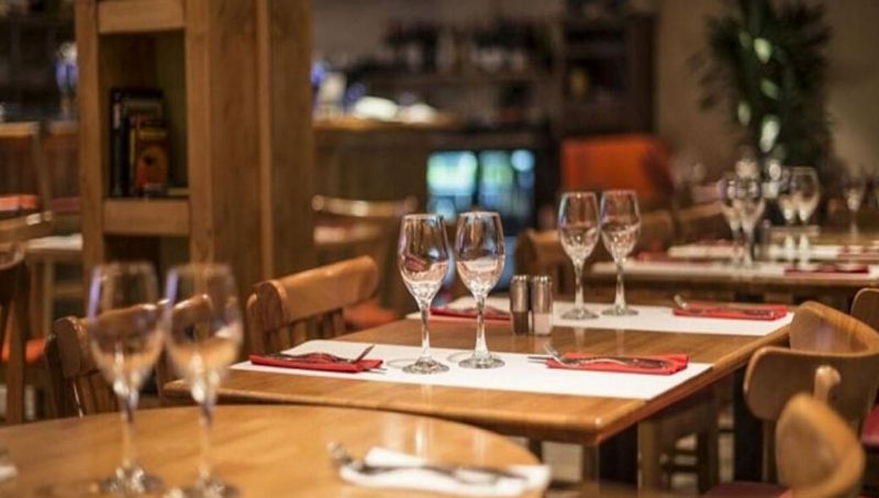 Los gastronómicos confían en que la extensión horaria, ayudara en la recuperación del sector