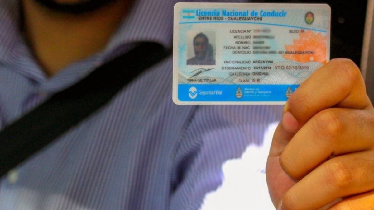 Para obtener la licencia de conducir habrá que completar un curso de género