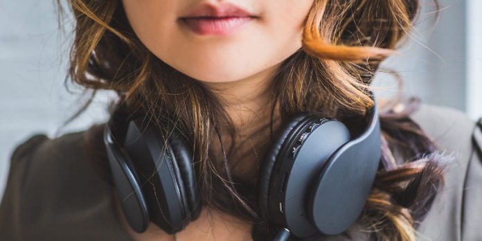 ¿Es un beneficio mental estudiar con música?