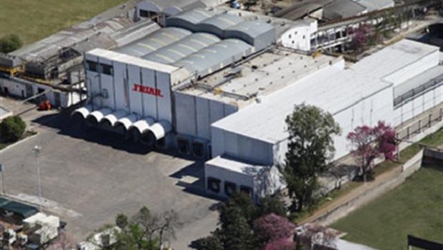 Lo que dejo el cepo a la carne; reducción del salario y crisis generalizada para el sector