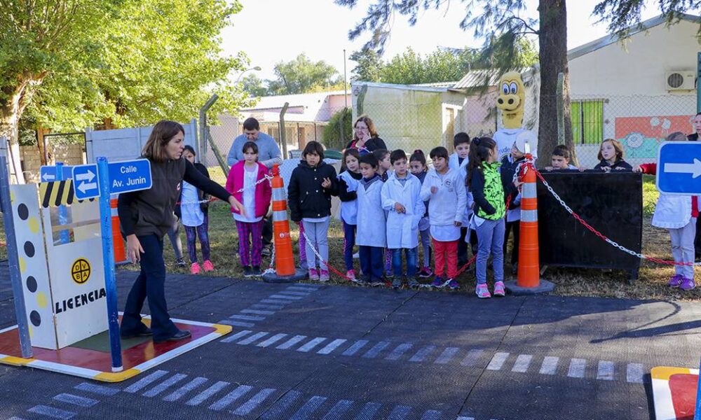 Capacitarán a docentes sobre la enseñanza de la educación vial en la escuela