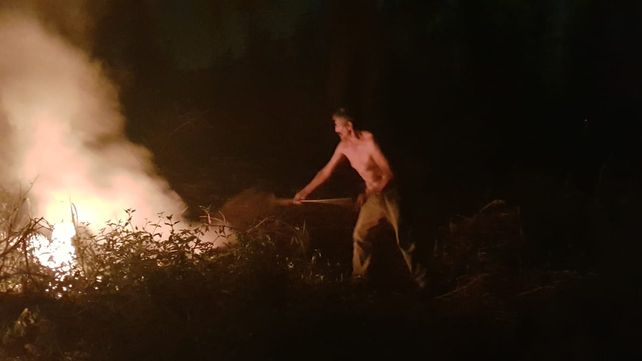 La provincia en alerta por las quemas en las islas: “Una colilla de cigarrillo puede provocar un incendio”