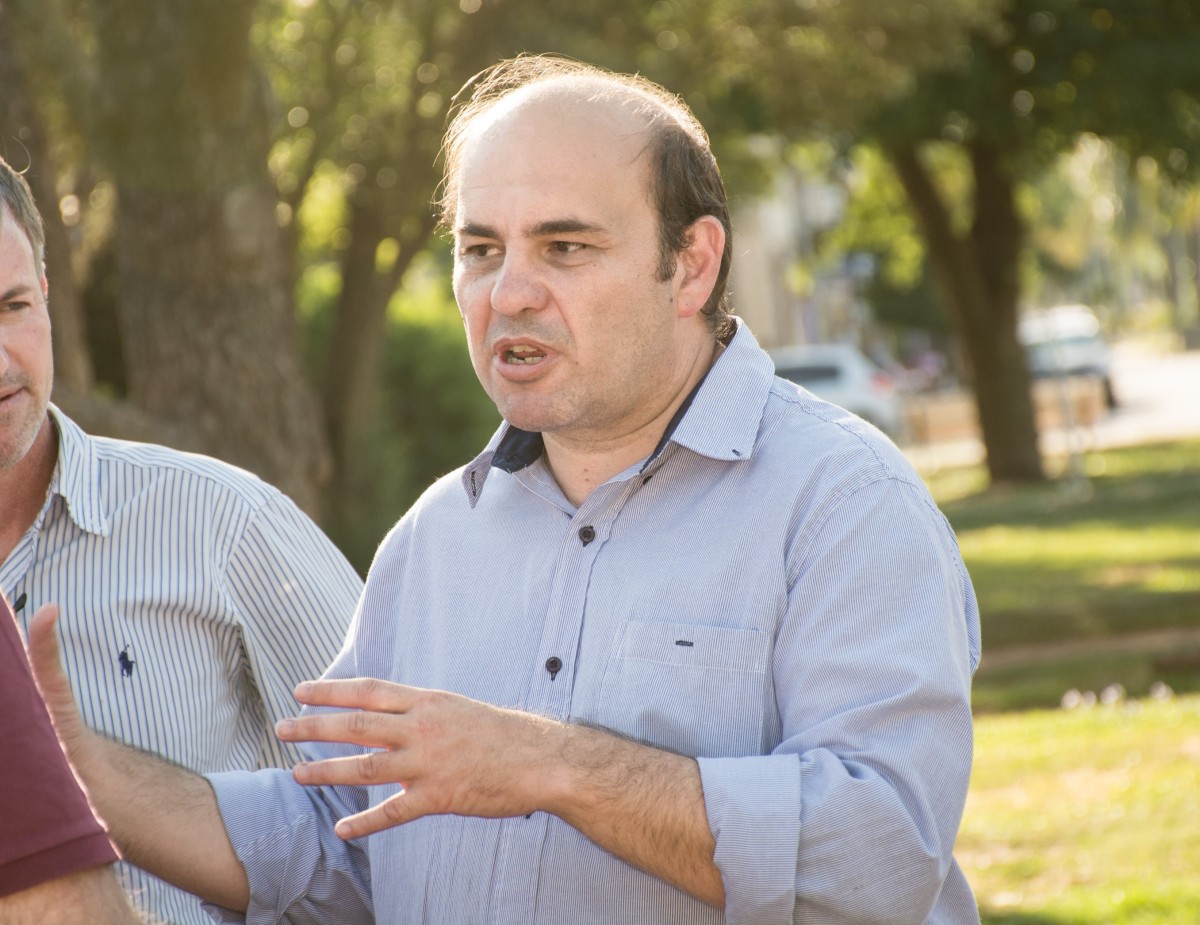 Rodrigo Müller lanzó su web personal: “El objetivo es brindar nuevas alternativas de comunicación con las vecinas y los vecinos de Esperanza”