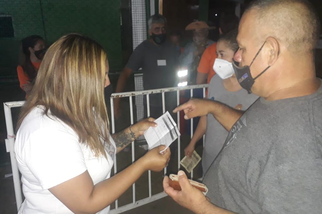 Por el aumento de contagios, Nación no descarta volver a implementar el aforo en eventos masivos