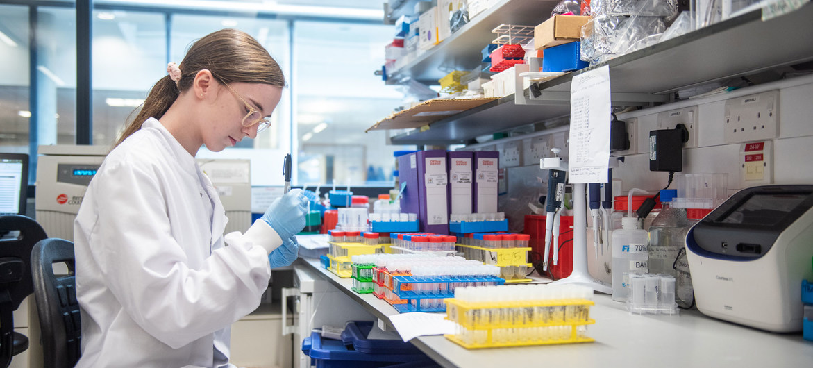 La vacuna covid de la UNL tiene un 90% de avance en la primera etapa