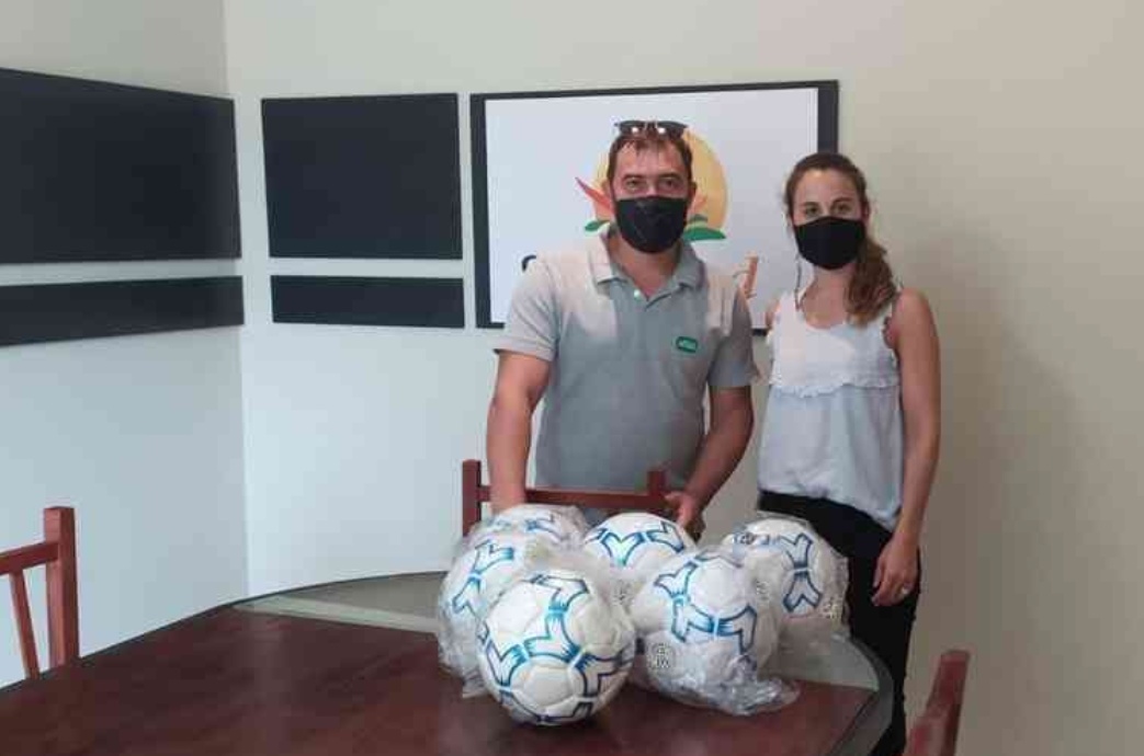 San Carlos Sud; entregaron elementos al Club Deportivo Unión Progresista