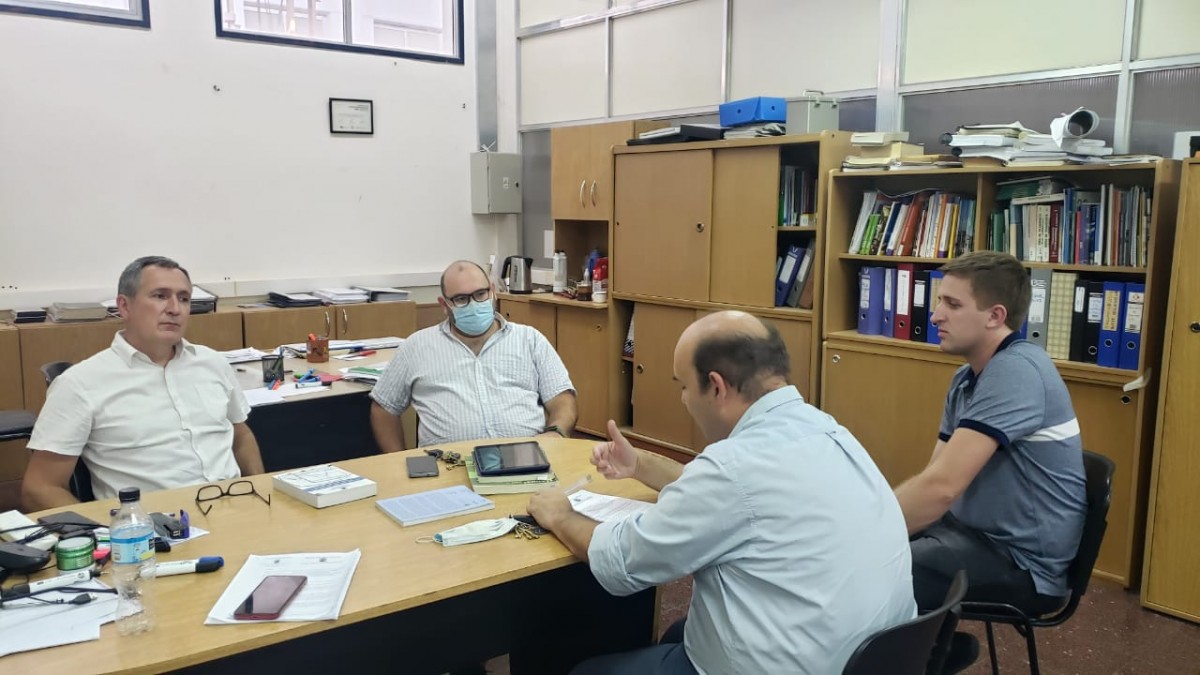 Müller continúa impulsando la creación del transporte urbano en Esperanza