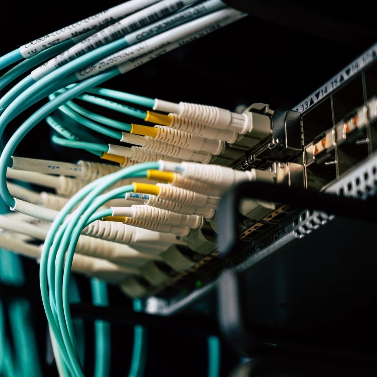 Inflación: el Gobierno autorizó dos aumentos del 9,5% para internet, telefonía y televisión