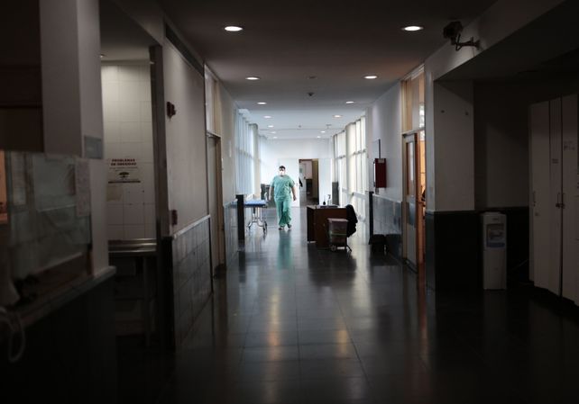 Sin internados en terapia, aumentan los casos de Covid en Santa Fe