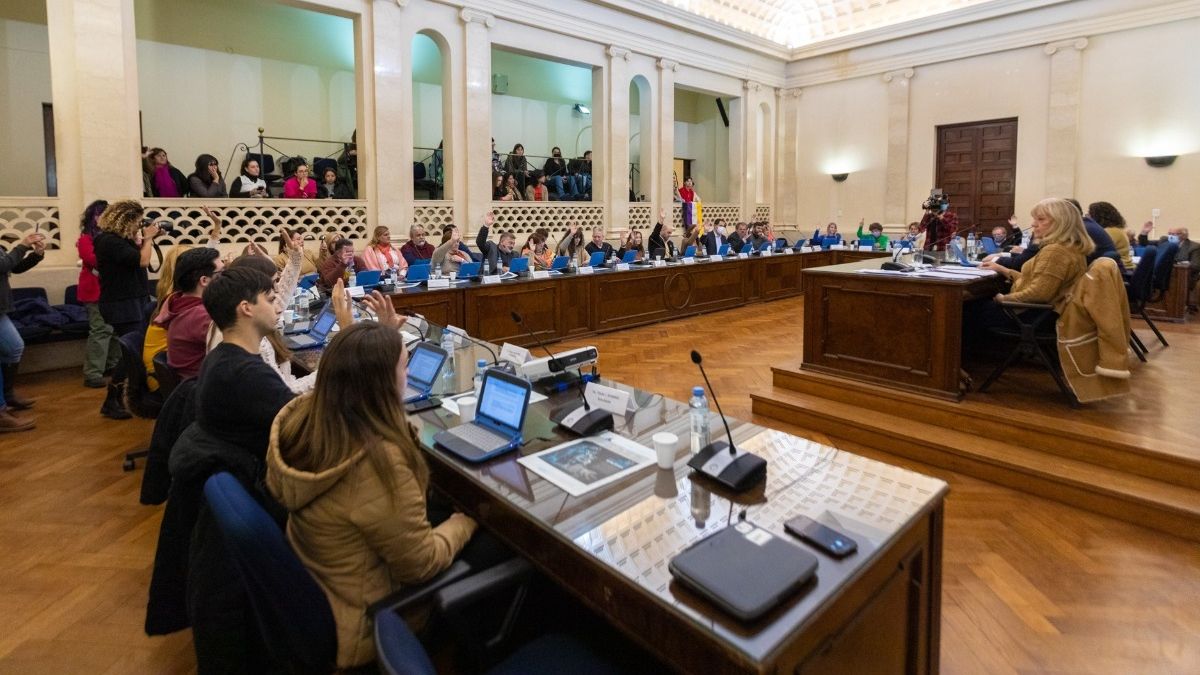 La UNL aprobó el cupo laboral para personas trans y no binarias