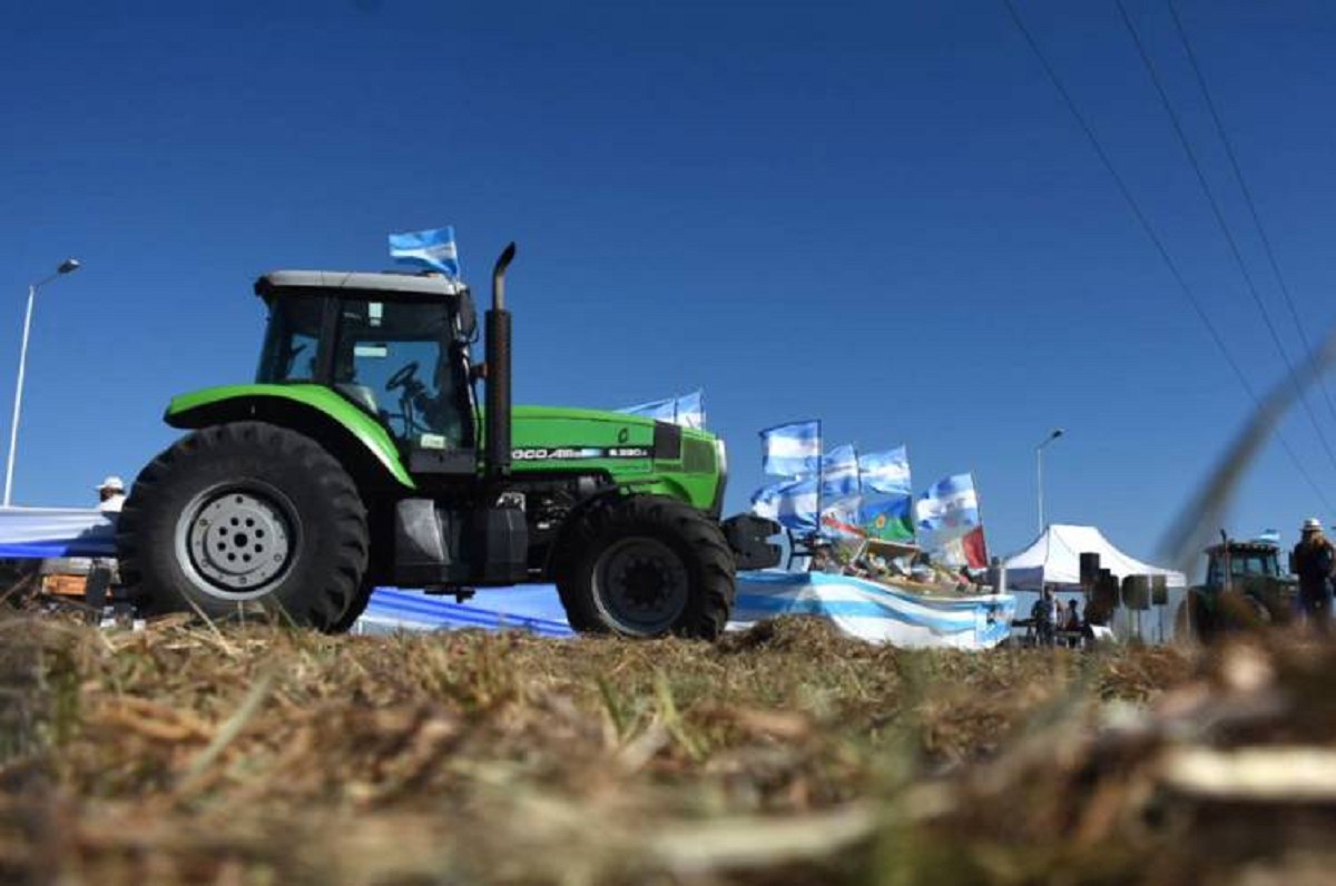 Falta de gasoil y la presión fiscal son los topicos del reclamo que lleva adelante el agro
