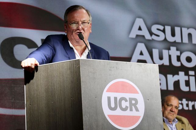 La Unión Cívica Radical le exige la provincia “una inmediata convocatoria al diálogo institucional”