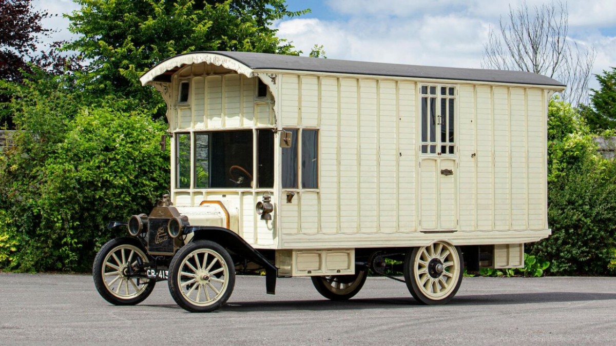 Sobre el chasis de un Ford T; subastan la primera motorhome de la historia