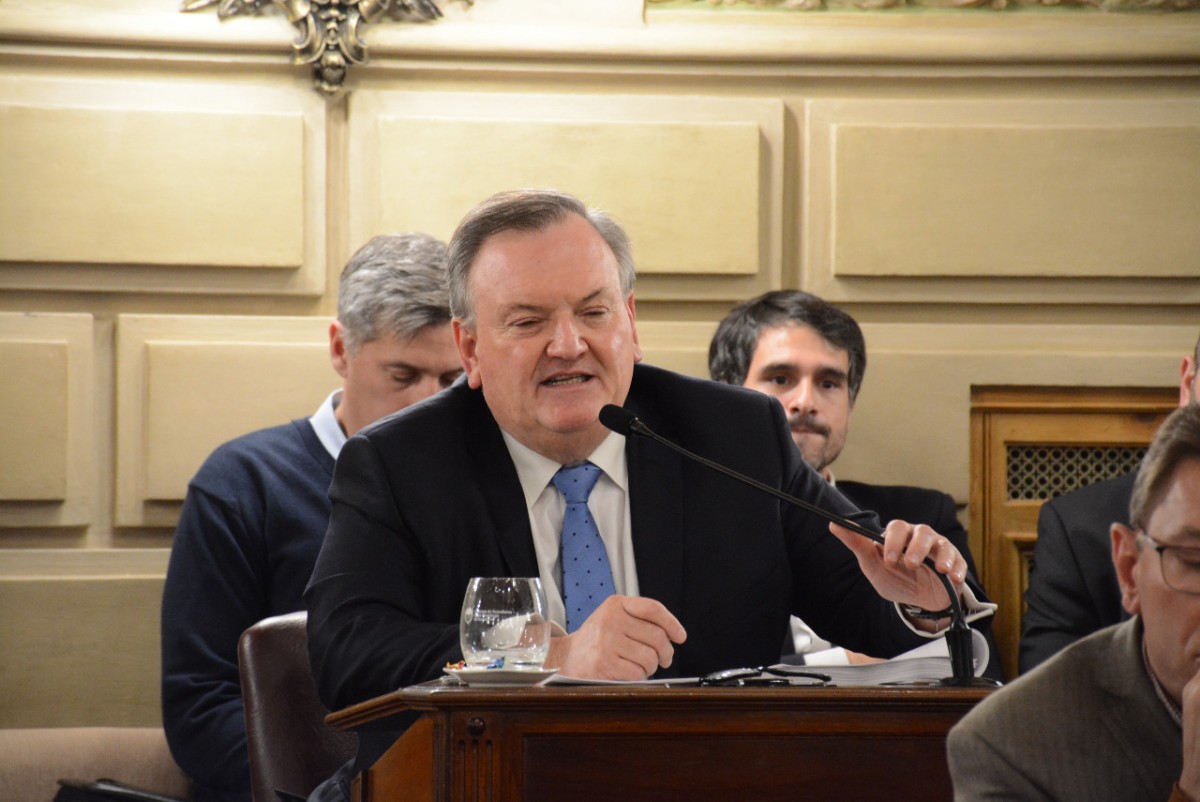 El Senado otorgó media sanción al proyecto de ley de “Ficha Limpia” presentado por Felipe Michlig