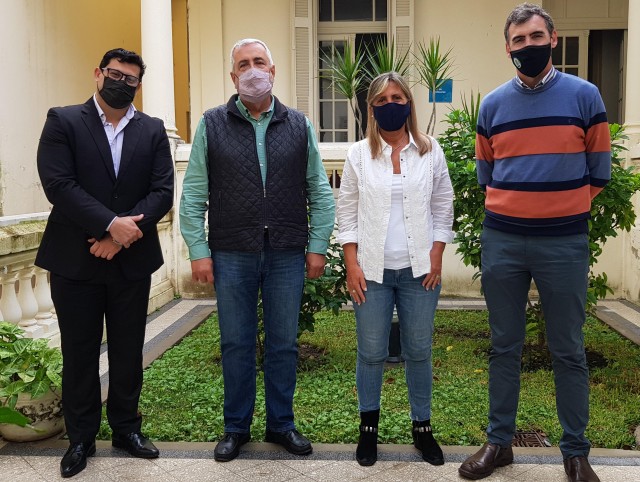 Convenio entre la UNL y la comuna de Franck para la enseñanza de idiomas extranjeros en la localidad