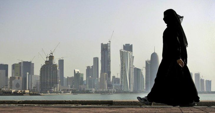 Qatar: cómo se llama el turbante que usan algunas mujeres y para qué es?