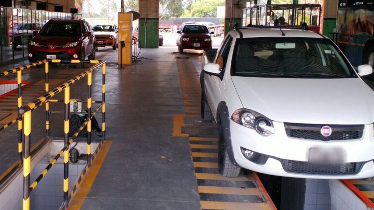 Vacaciones: crece la demanda para realizar la RTO que para vehículos particulares cuesta 6.000 pesos.