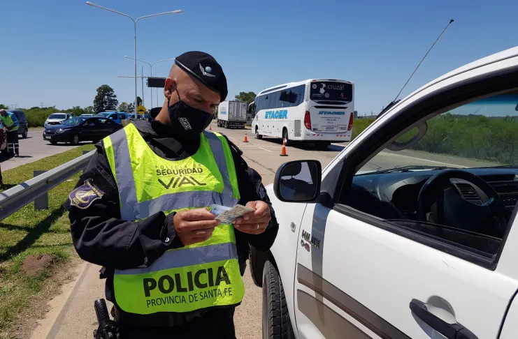 “Operativo Sol”: más de 500 agentes, drones y radares móviles en todo el país por el movimiento turístico