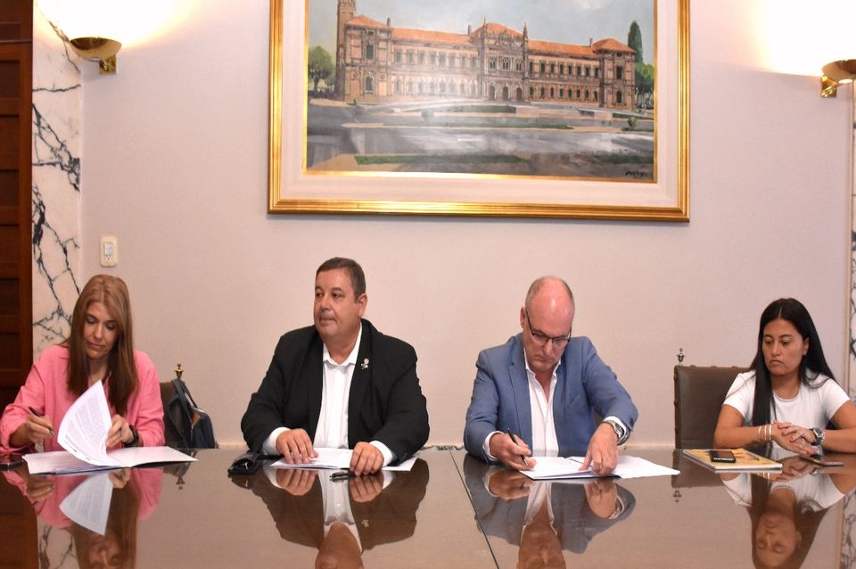 Ciberdelito: la Defensoría del Pueblo y la UNL harán una encuesta