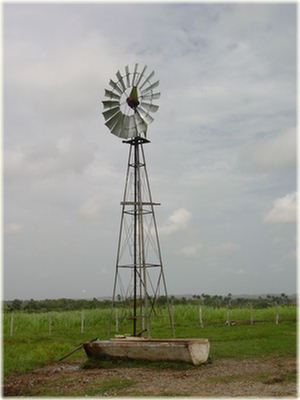 Villa Minetti y una Sequía histórica: venden bidones con 2.000 litros de agua por $2.000
