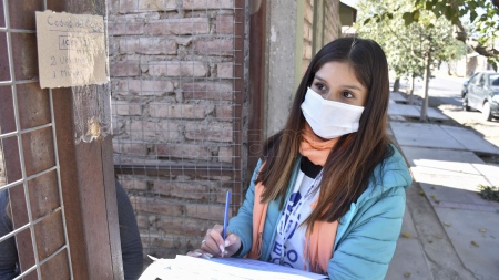 En la Argentina hay 46.044.703 personas con la particularidad de que en todas las provincias hay más mujeres que varones.