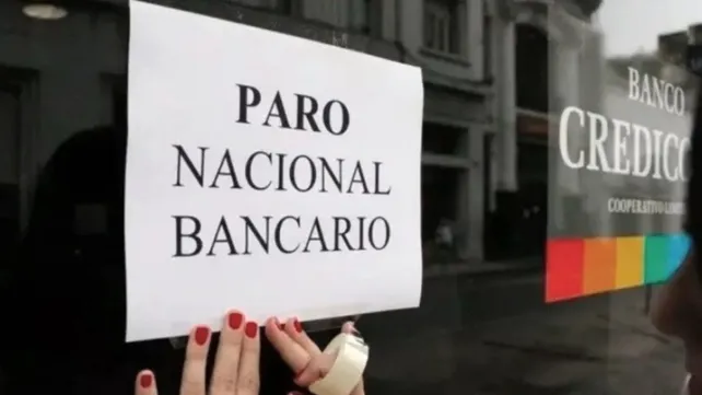 Los bancarios ratifican el paro total de este jueves en todo el país