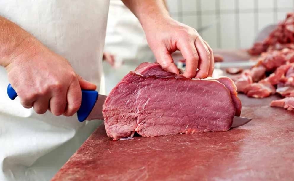 Cómo funcionará el reintegro a las compras de carne con débito desde esta semana