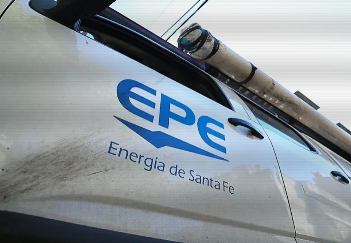 Desde este lunes, 426.000 hogares en Santa Fe perderán por completo los subsidios a la luz