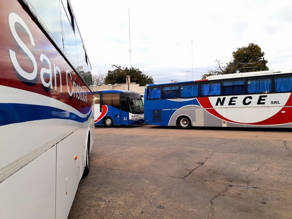 UTA confirmó un paro nacional de colectivos para el martes 13, tras el fracaso de la paritaria