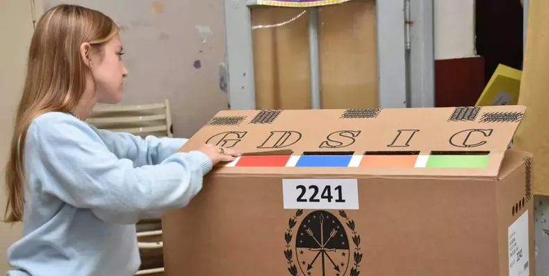 Elecciones Santa Fe 2023: ¿Quiénes y cuántas personas están siendo convocados como autoridad de mesa?