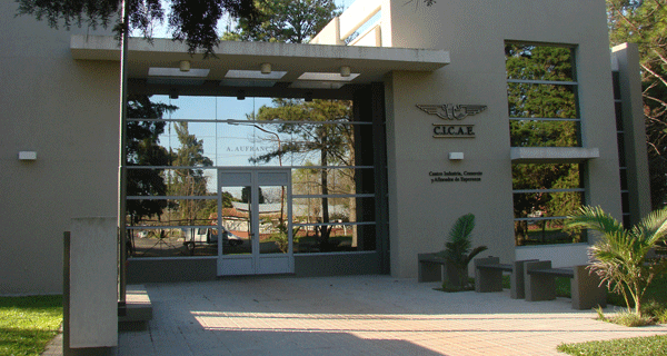 Encuentro clave: CICAE da la bienvenida al intendente electo de Esperanza