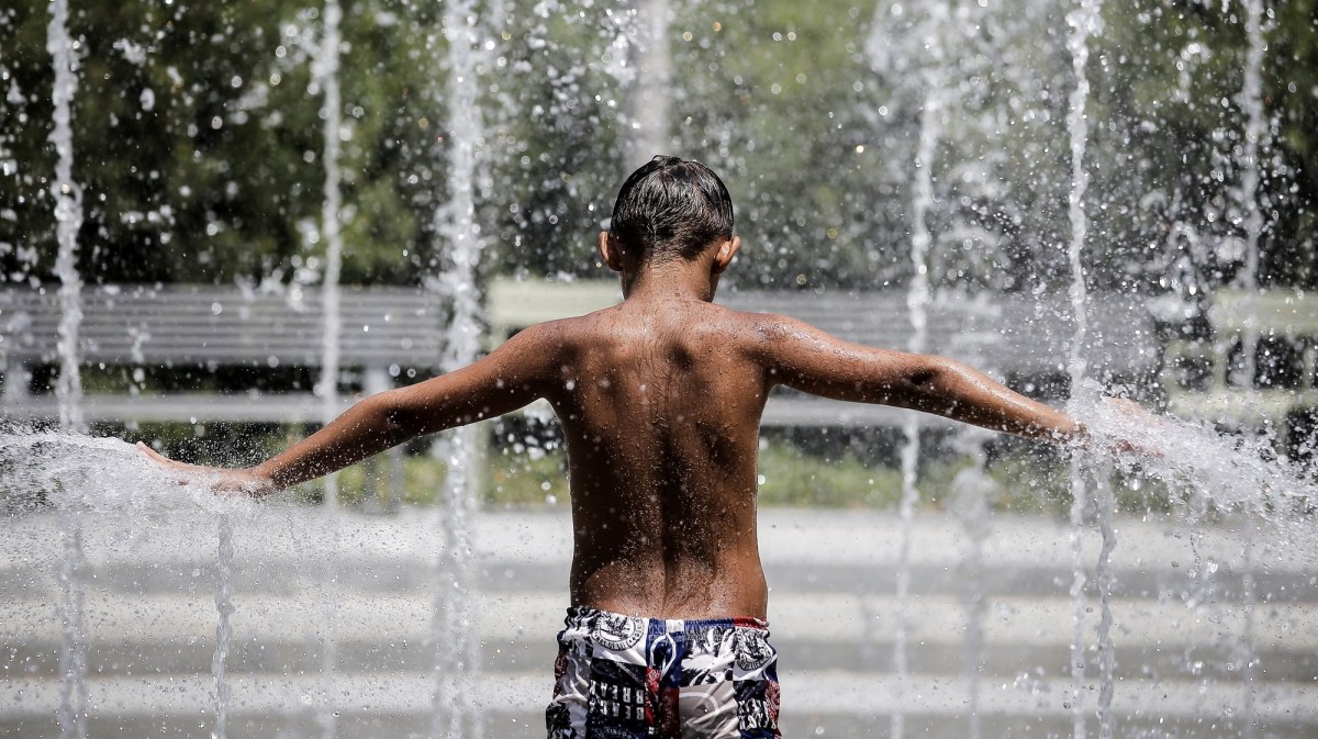 Intenso calor y a bundantes lluvias: pronostican un verano extremo en los próximos meses