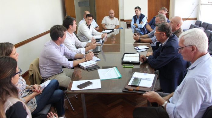 El Ministerio de Desarrollo Productivo busca fortalecer el desarrollo del sector lácteo santafesino