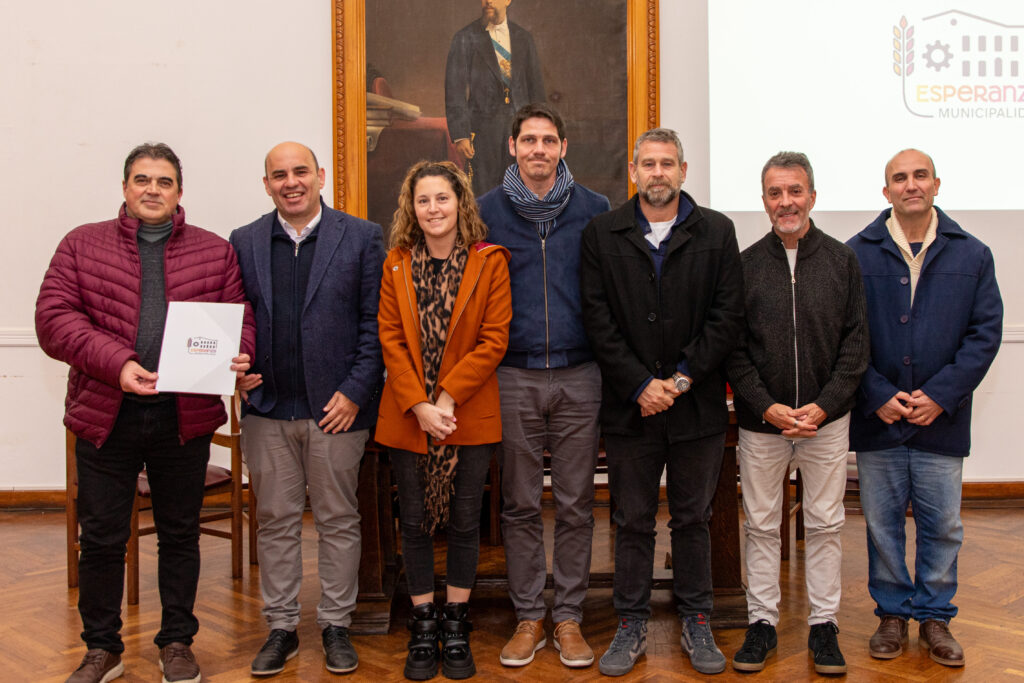 La municipalidad presentó el programa de seguridad vial “Con casco es mejor”