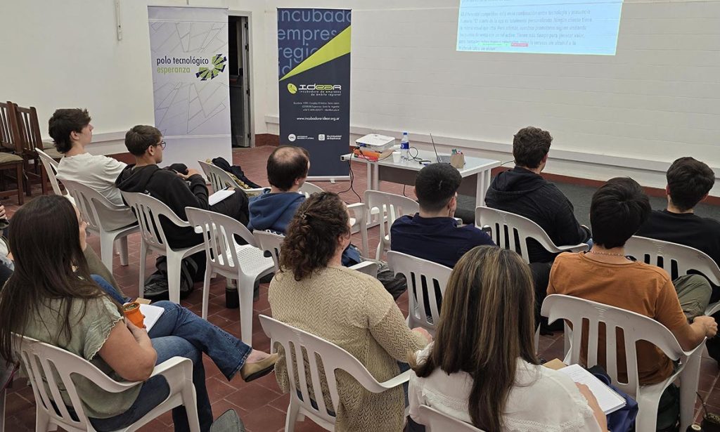 IDEAR realizó una convocatoria abierta para incubar proyectos innovadores