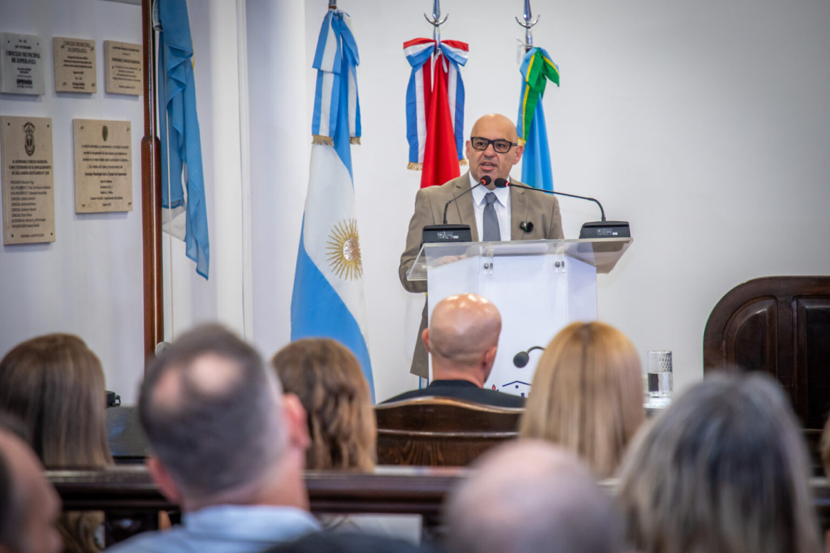 Müller: “El futuro de Esperanza no se hereda, se construye”